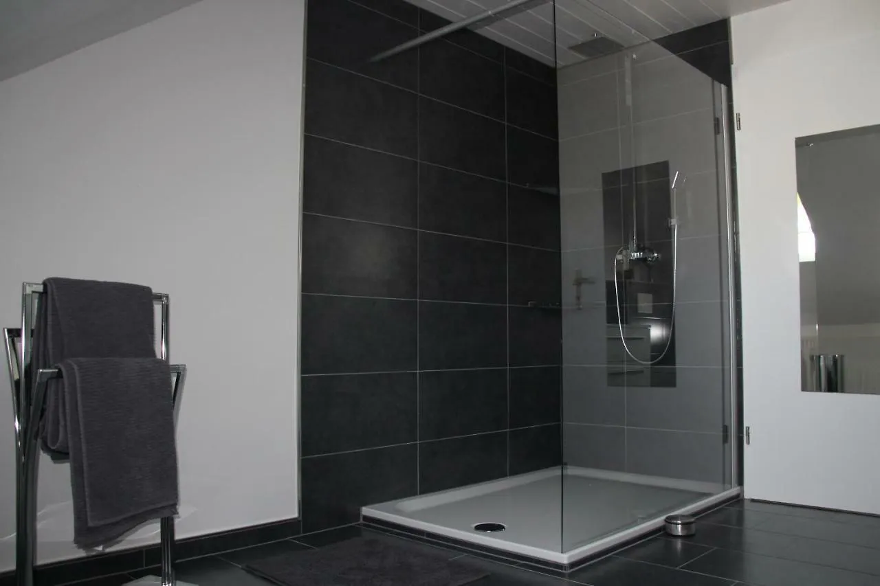 Ferienwohnung Abersfelder mit Balkon Wildflecken