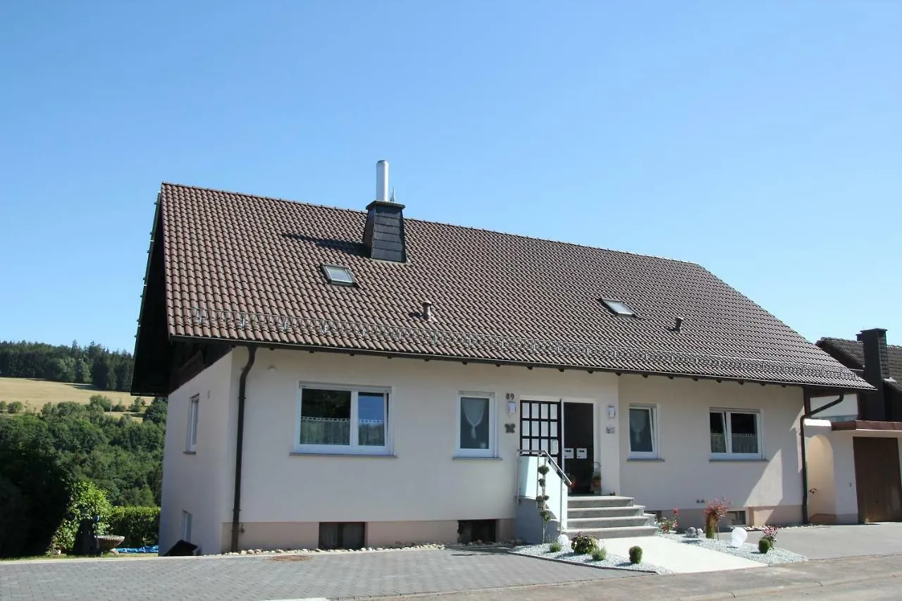 Ferienwohnung Abersfelder mit Balkon Wildflecken Apartment