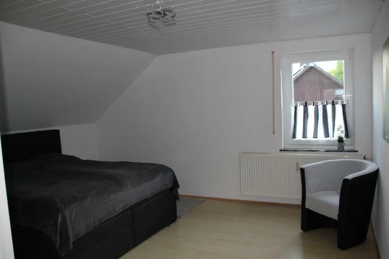 Ferienwohnung Abersfelder mit Balkon Wildflecken 0*,  Deutschland
