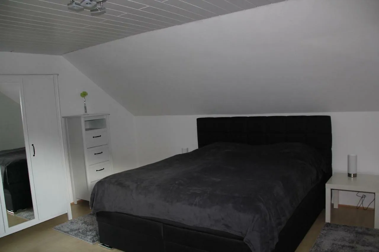 Ferienwohnung Abersfelder mit Balkon Wildflecken 0*,  Deutschland