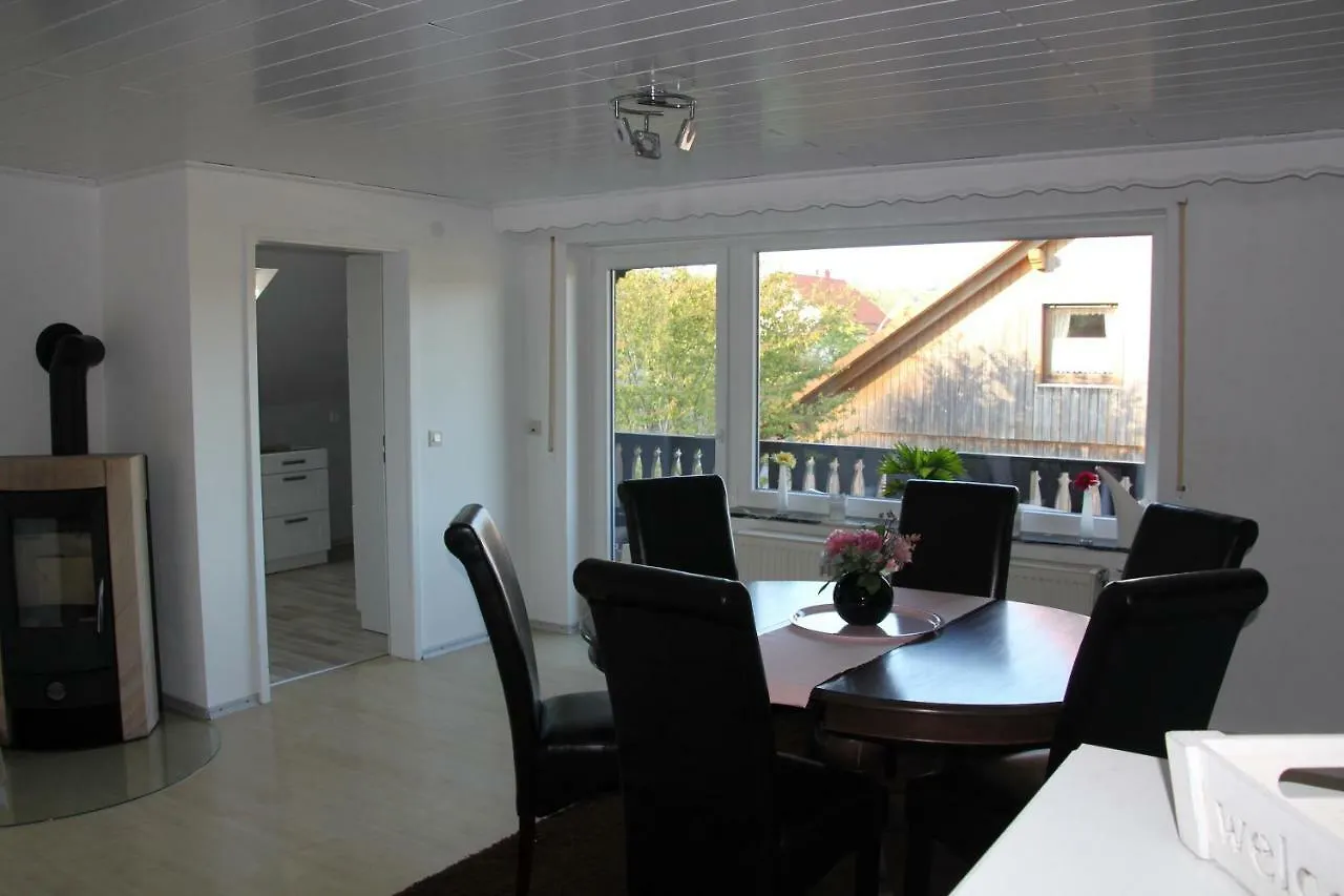Ferienwohnung Abersfelder Mit Balkon Wildflecken