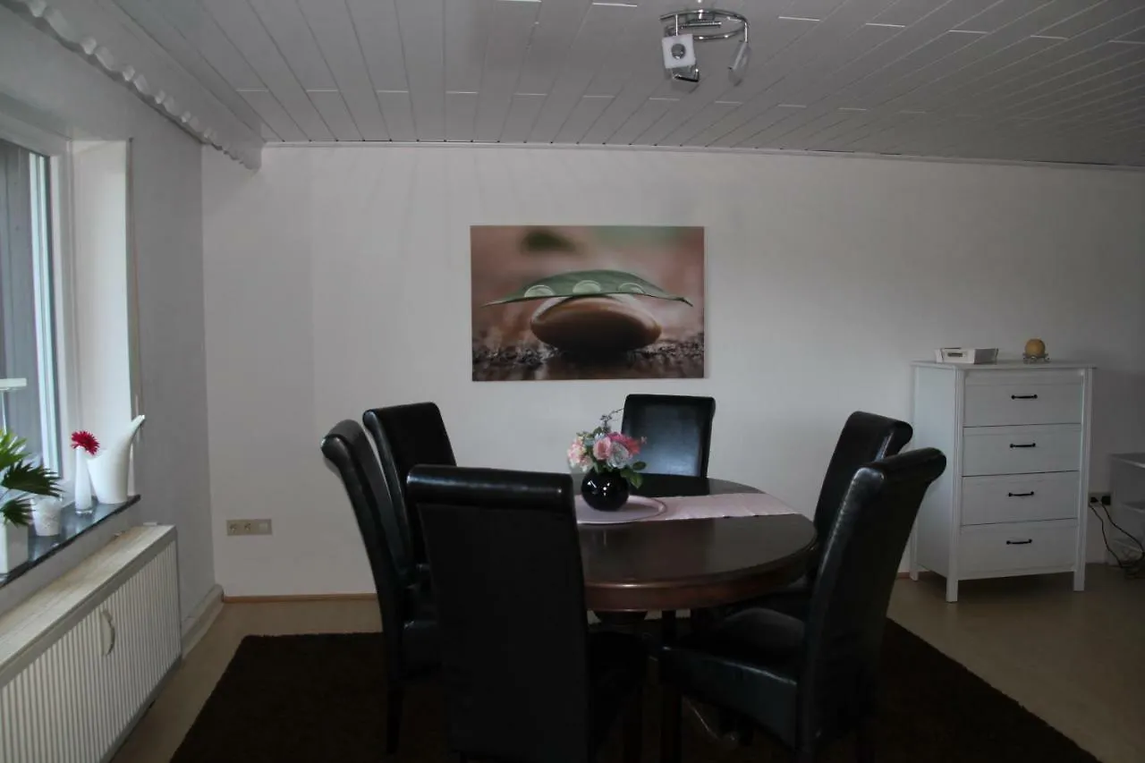 Ferienwohnung Abersfelder Mit Balkon Wildflecken Apartment
